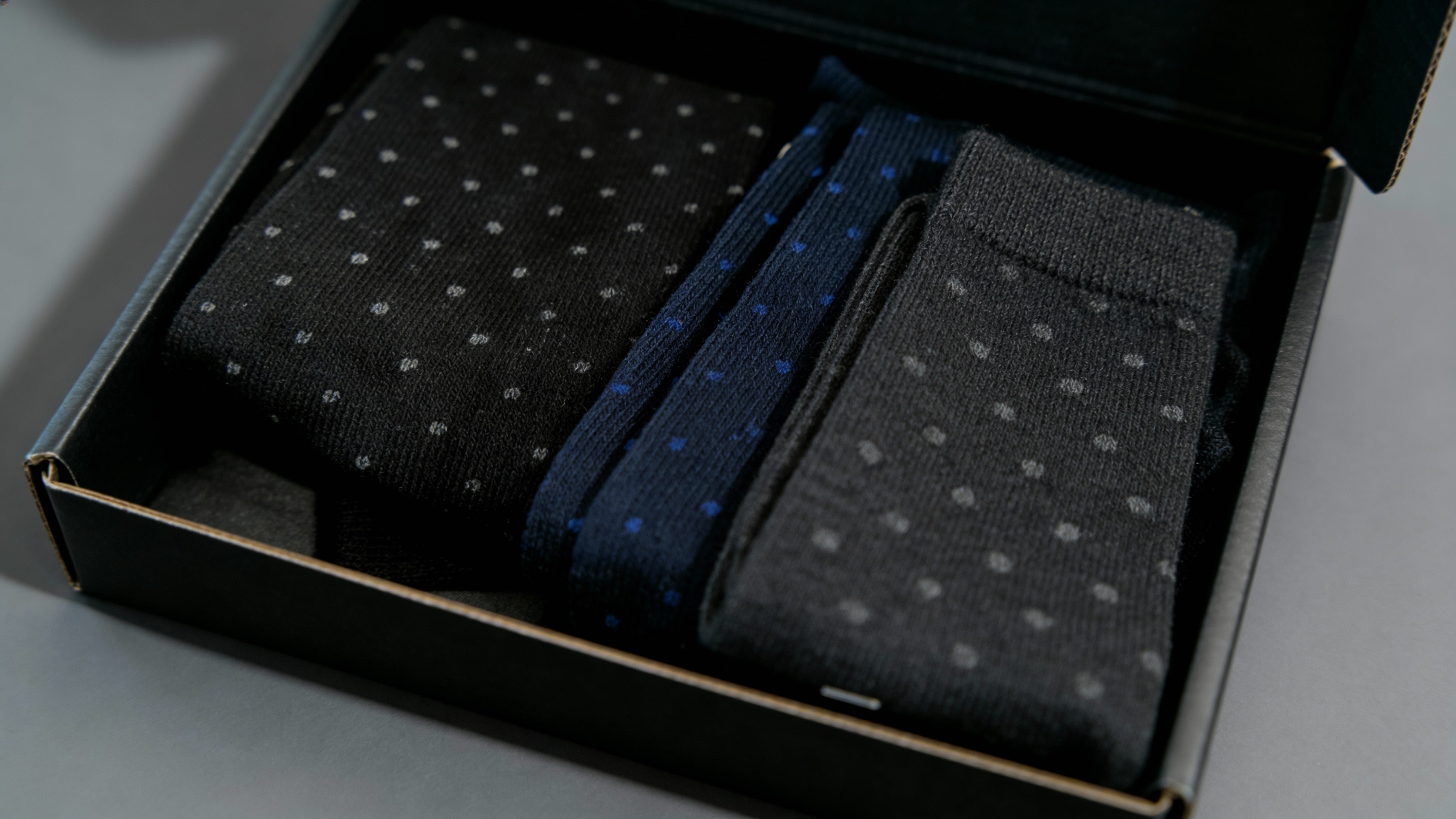 3 Αντρικές Κάλτσες Τεχνολογίας Συμπίεσης Swiss Dots με Βαμβάκι