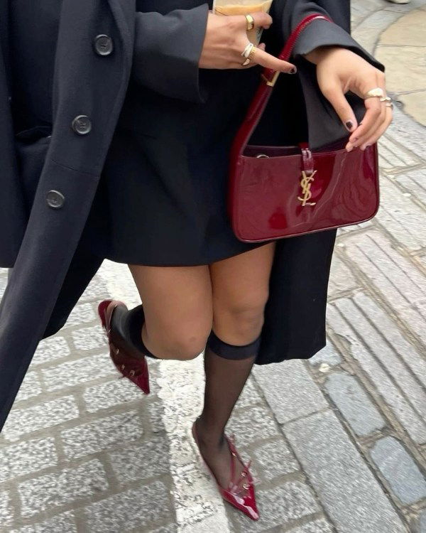 Graduated Compression Knee-High Socks for Women 140 DEN