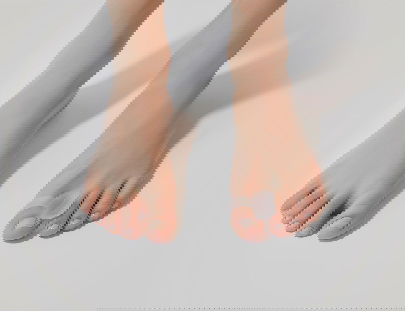 Toe Ring Separator with Bio-Organic Essential Oils