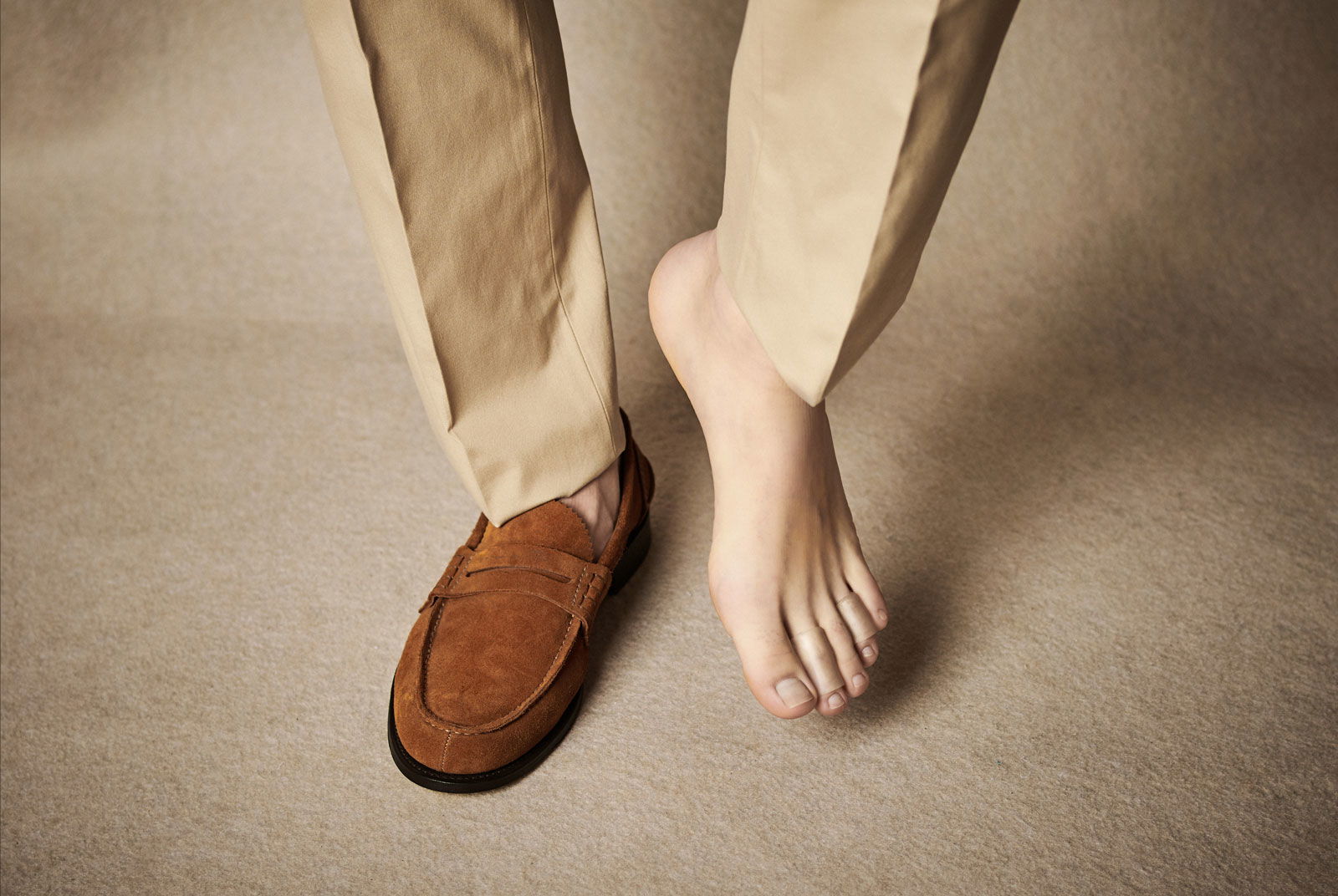 Toe Cushion Tube for Calluses with Bio-Organic Essential Oils