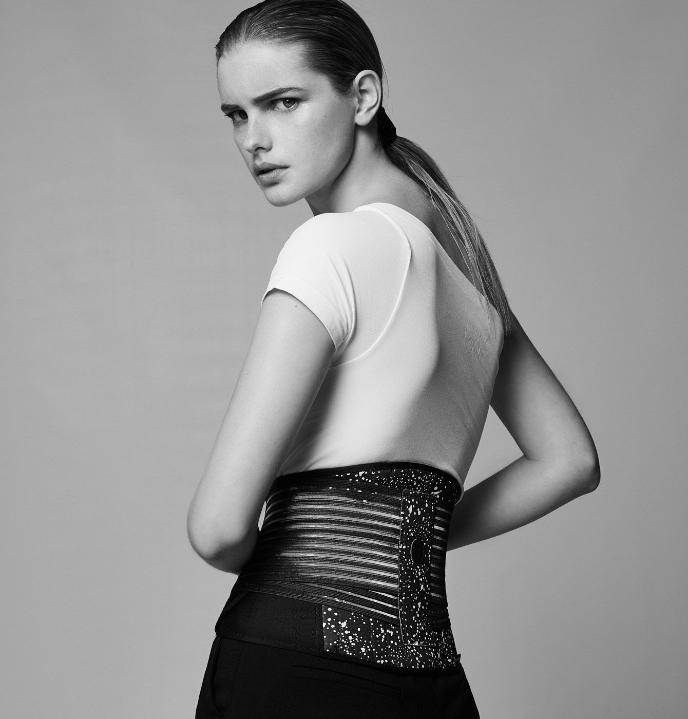 Ζώνη Στήριξης Μέσης